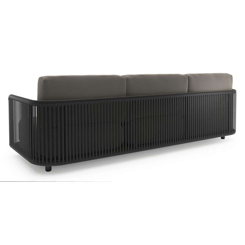 Organo loungebank in zwart aluminium en zwart verticaal geweven luxe vlakke rope met natte dark taupe all weather Sunbrella® luxe kussen