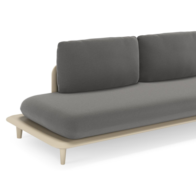 Bomero loungehoek in beige aluminium met natte charcoal chine all weather sunbrella® luxe kussen
