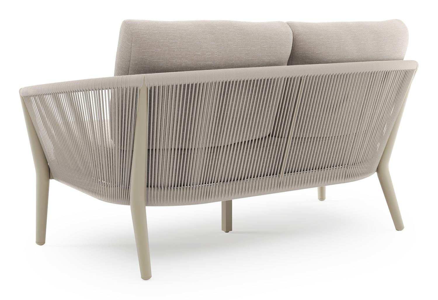 Orso loungebank in beige aluminium en beige verticaal geweven ronde rope met Slow Farafra all weather sunbrella® luxe kussen