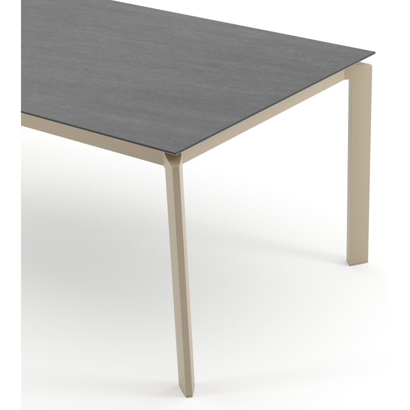 Cirello tuintafel rechthoekig in beige aluminium en volkeramiek Basalt Black - L 200 x B 100 x H 74.5 cm