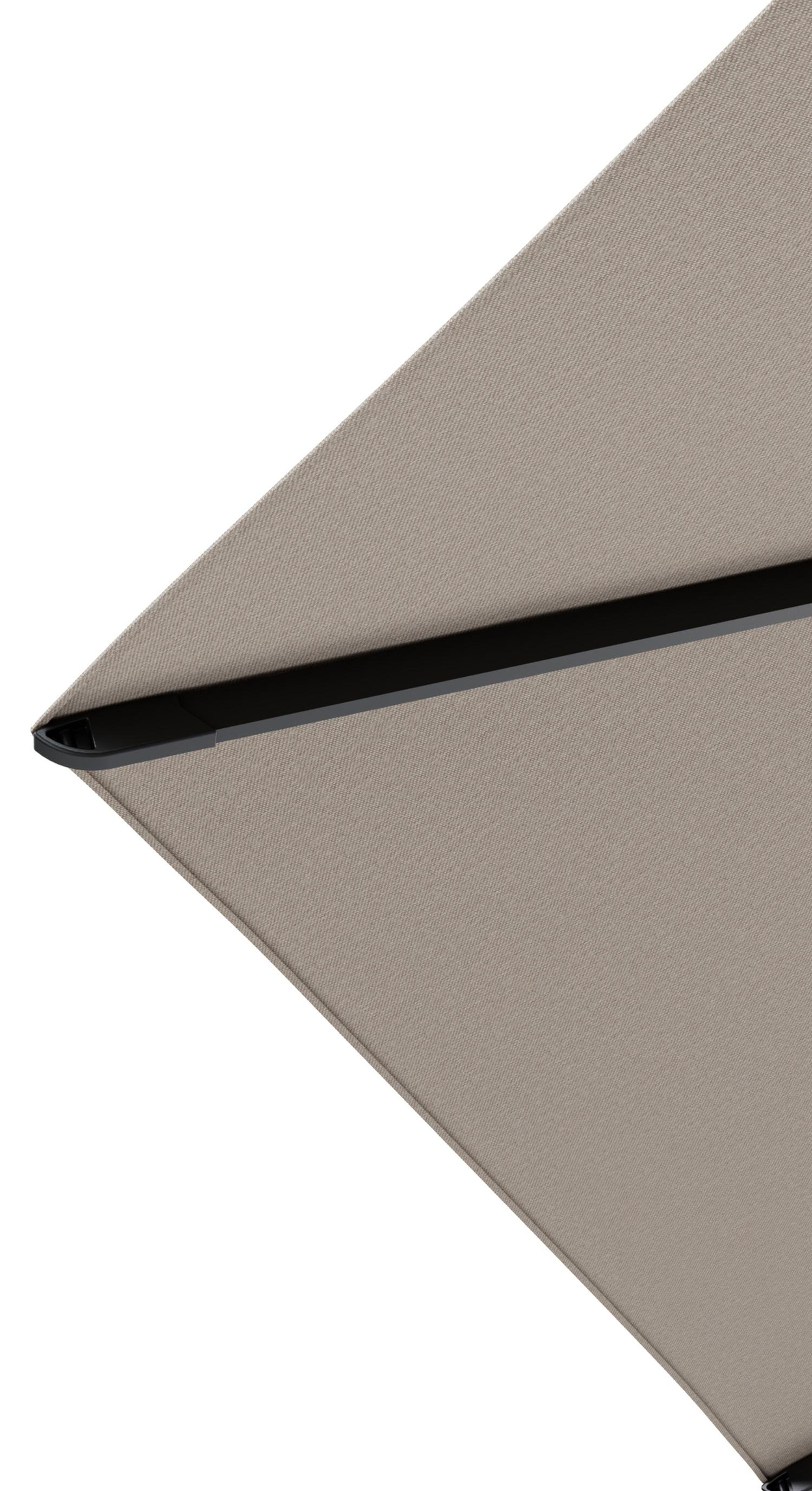 Viola staanparasol in zwart aluminium en beige Weather+ Softtouch parasoldoek - Dia. 350 cm met parasolvoet Intenso 60 kg