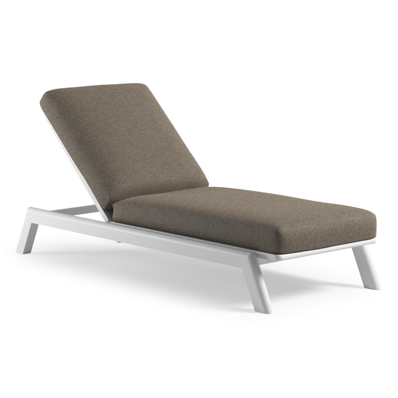 Cirello verstelbaar ligbed met pompsysteem in wit aluminium met madagascar burch all weather Cosytica kussen