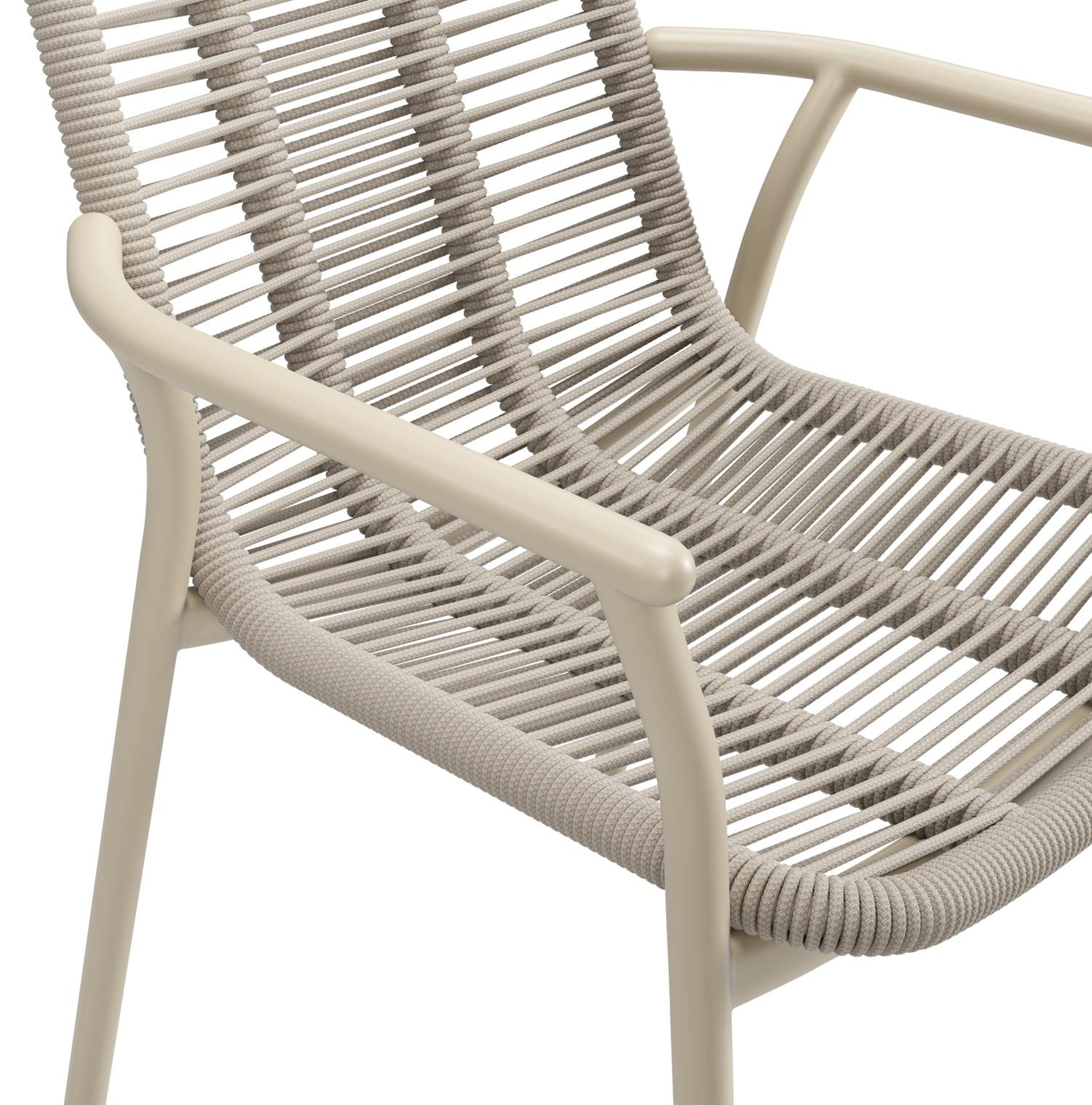 Berga tuinstoel in beige aluminium en beige verticaal geweven ronde rope
