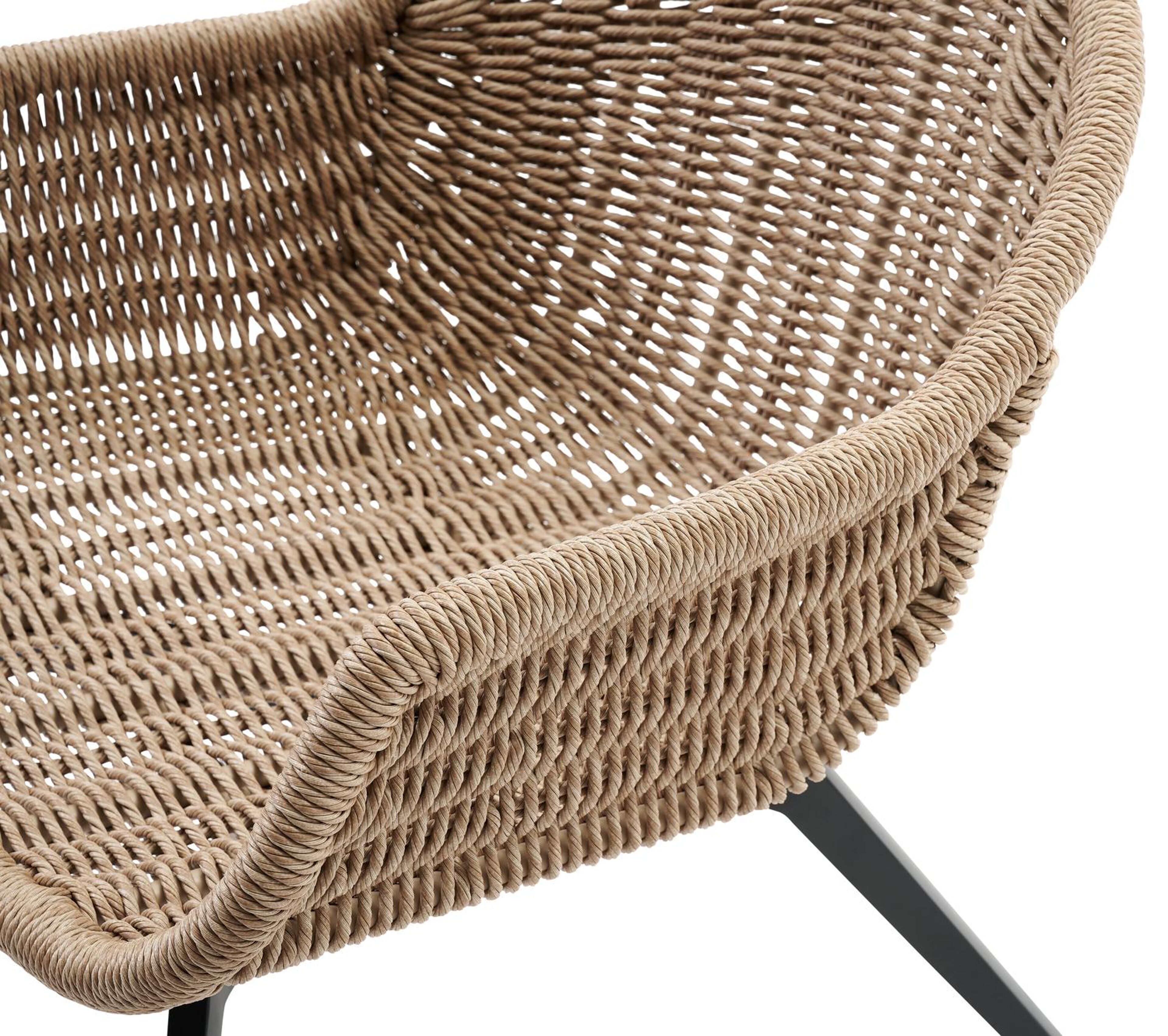 Fauteuil de jardin Pagino 1-pl en aluminium noir et résine tressée