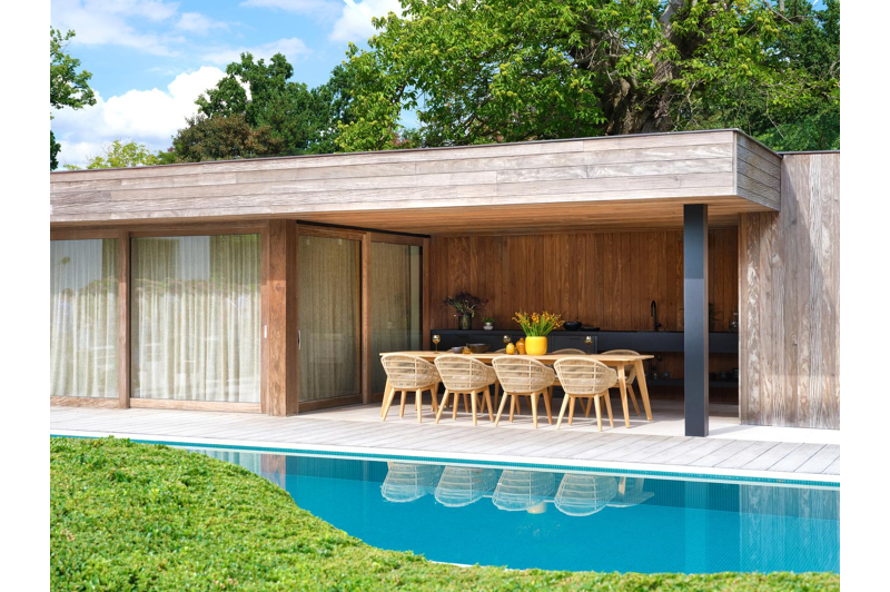 Lacrima tuintafel in teak - L 315 x B 115 x H 75 cm