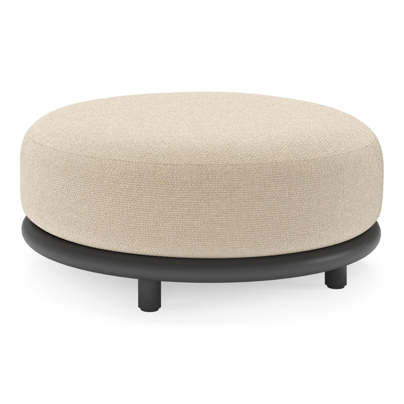 Lomano poef in zwart aluminium en beige verticaal geweven luxe vlakke rope met Althea Chalk all weather cosytica