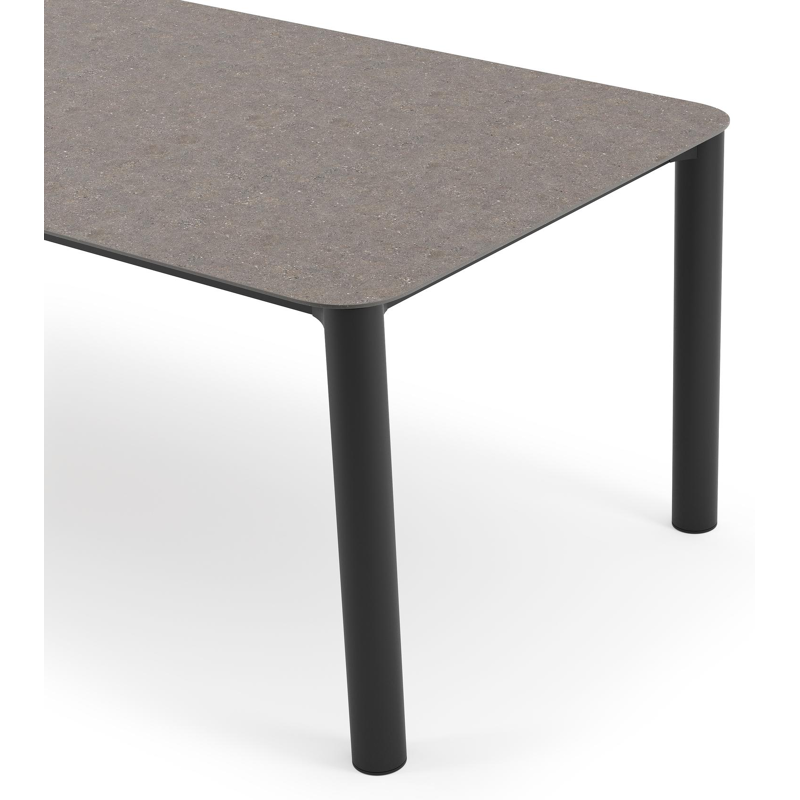 Orso tuintafel rechthoekig afgerond in zwart aluminium en volkeramiek wulong - L 240 x B 100 x H 73.5 cm