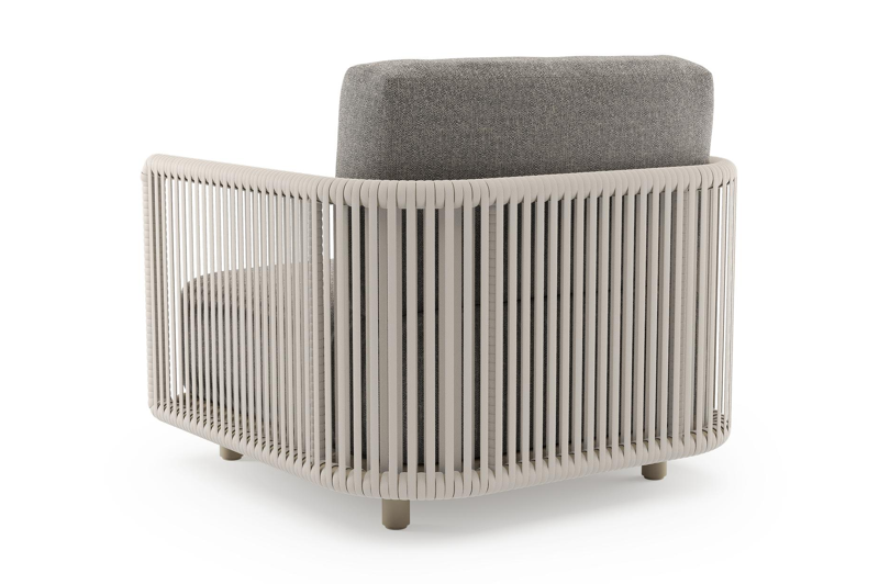 Organo loungestoel in beige aluminium en beige verticaal geweven luxe vlakke rope met chartres drizzle all weather Sunbrella® luxe kussen