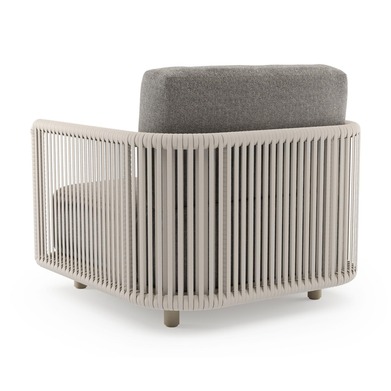 Fauteuil de jardin Organo en aluminium beige et corde luxe plate tissée verticalement beige et coussin en all weather Sunbrella® luxe chartres drizzle