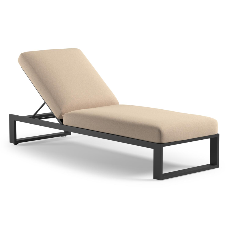 Verato verstelbaar ligbed in zwart aluminium met heritage papyrus all weather Sunbrella® luxe kussen