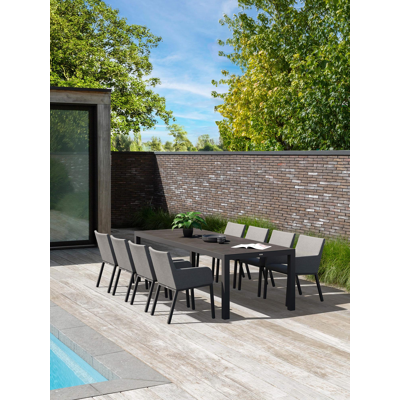 Varese tuinset in zwart aluminium en zwart volkeramiek tafelblad met 8 Rivo tuinstoelen