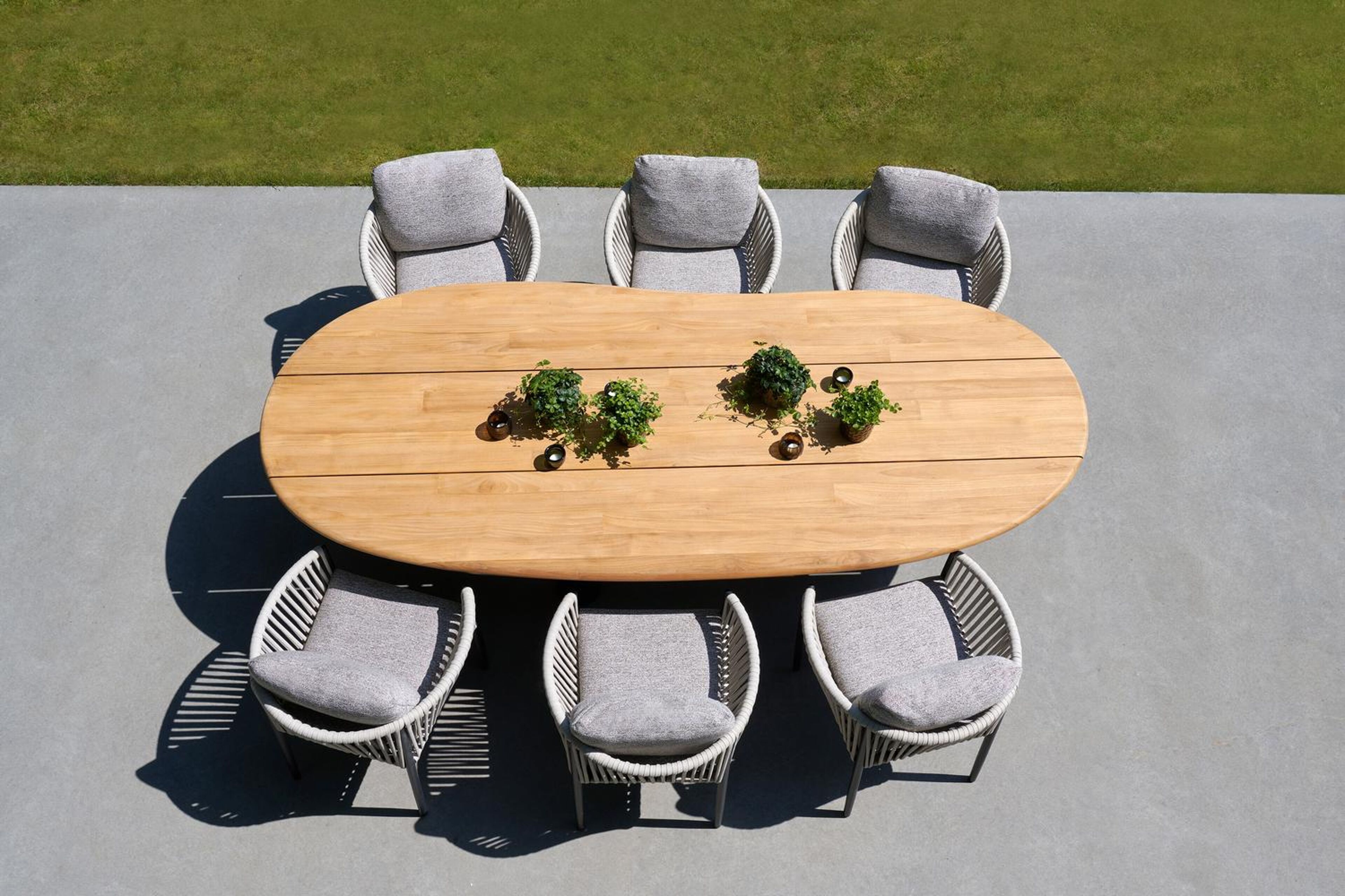 Organo tuintafel organisch in zwart aluminium en teak L 280 x B 120 x H 74 cm