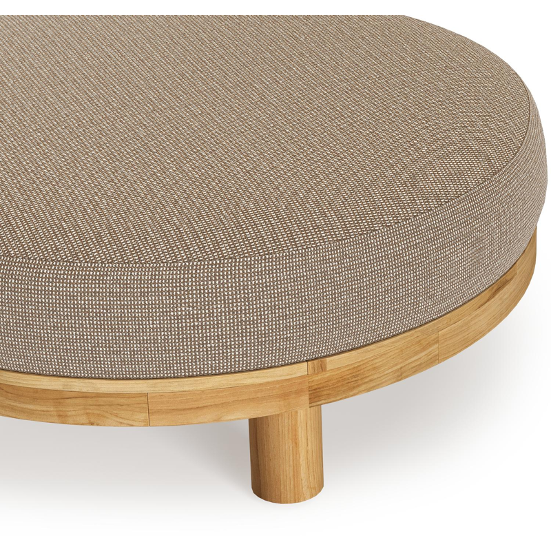 Salon de jardin pouf Donato en teck et corde ronde tissée verticalement beige et coussins en all weather solica Firenze Earth