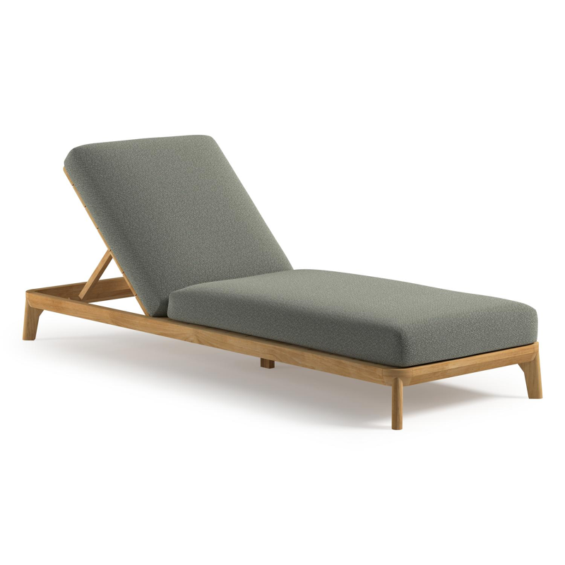 Chaise longue réglable Orso en teck natural et coussin en all weather Sunbrella® luxe savane leaf