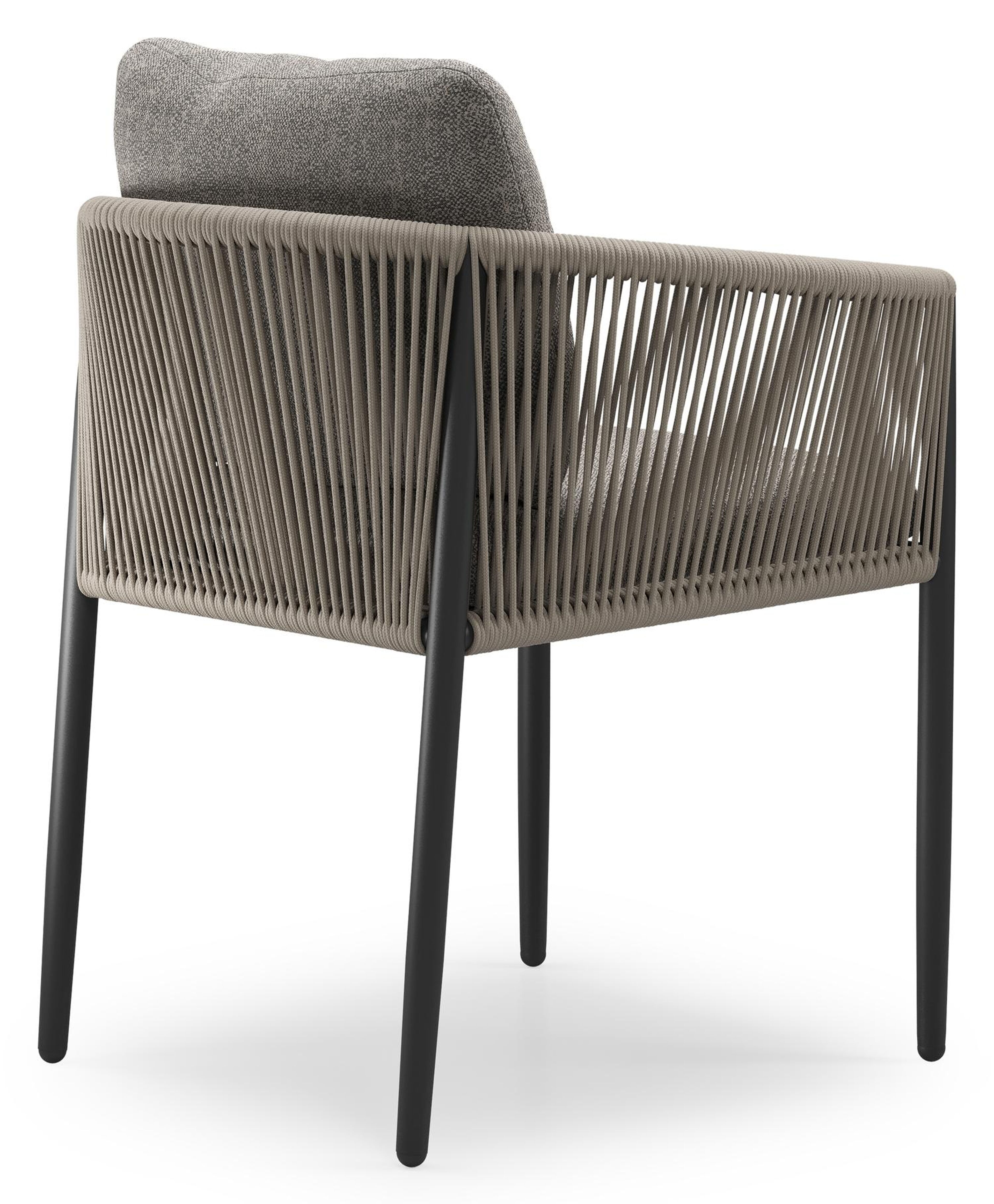 Organo tuinstoel in zwart aluminium en zwart verticaal geweven ronde rope met stoelkussen in All Weather Sunbrella® Luxe Chartres Drizzle