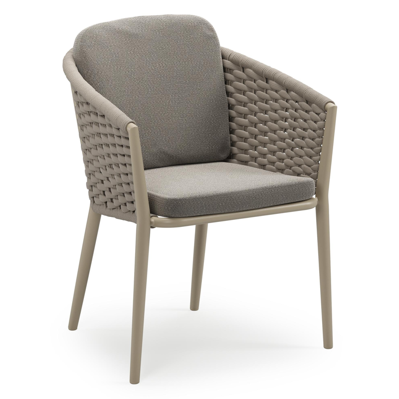 Orso stapelbare tuinstoel in beige aluminium en beige horizontaal geweven ronde rope met stoelkussen in All Weather Sunbrella® Luxe Lopi Silver