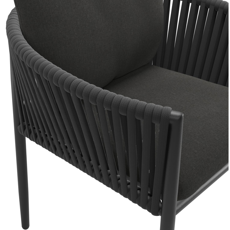 Organo tuinstoel in zwart aluminium en zwart verticaal geweven luxe vlakke rope met zitkussen in All Weather Sunbrella® Luxe Natte Sooty