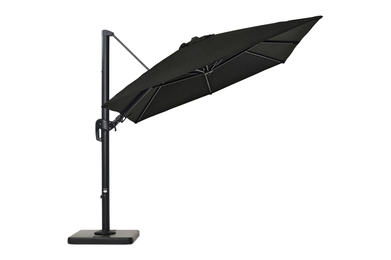 Rufina zweefparasol met tiltfunctie in zwart aluminium met zwart all weather sunbrella® premium parasoldoek - L1: 250 x L2: 350 cm (met voet)