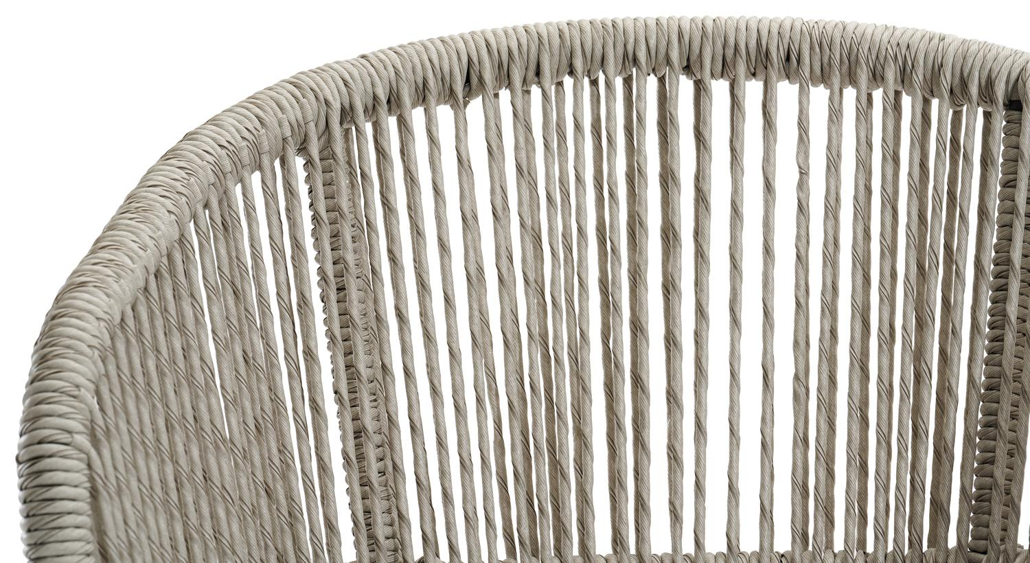 Lugano tuinstoel in zwart aluminium en beige gedraaide ronde wicker