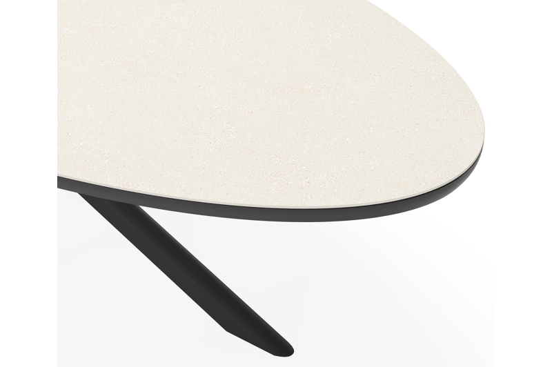 Pamplona ovale tuinset in zwart aluminium en sintered stone crema minerale met 8 Zamora tuinstoelen