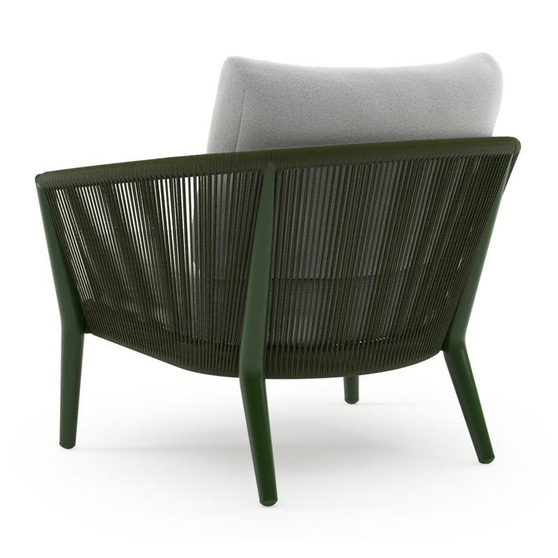 Orso loungestoel in groen aluminium en groen verticaal geweven ronde rope met Natte Grey Chine all weather sunbrella® luxe kussen