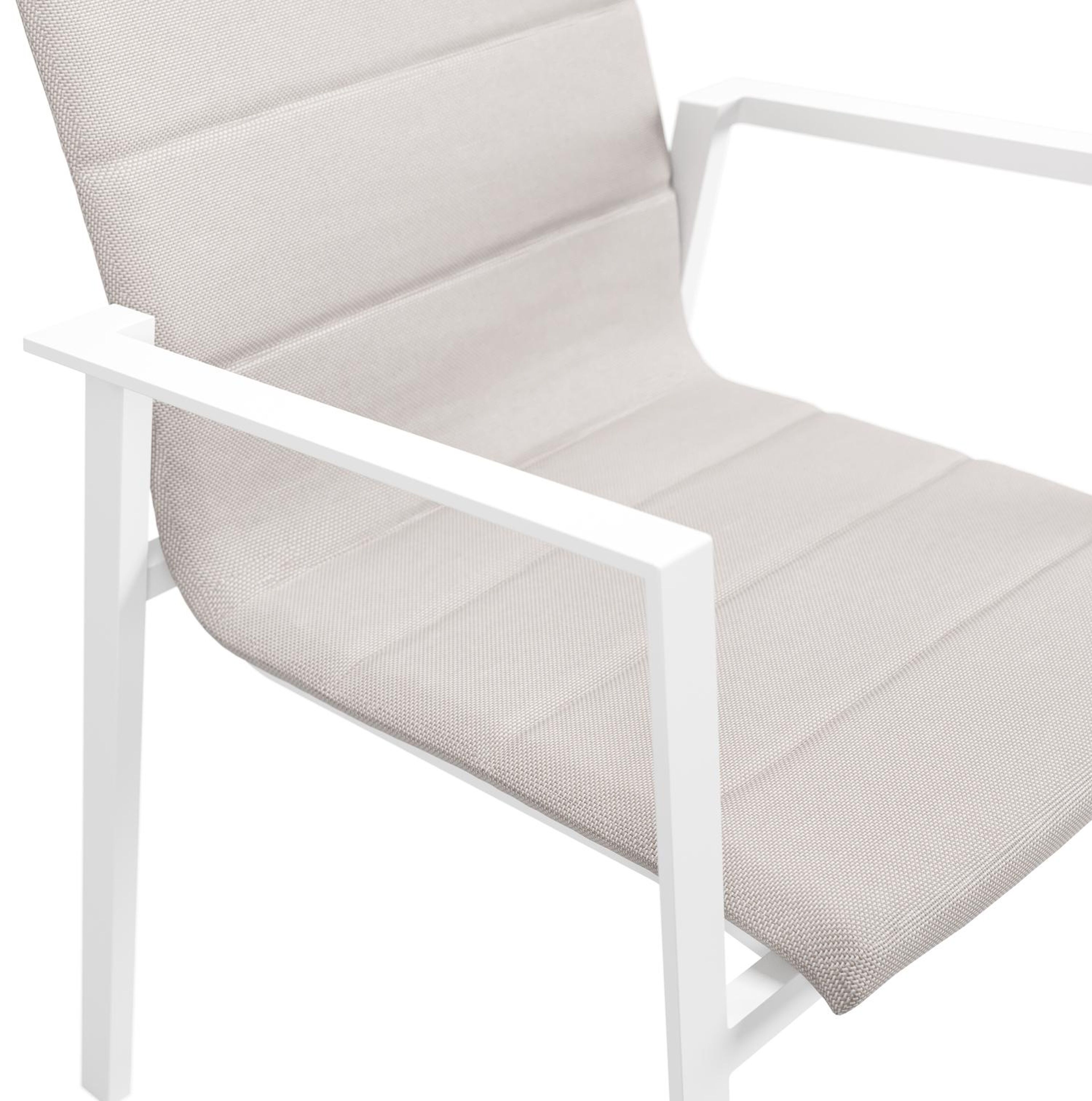 Cirello stapelbare tuinstoel in wit aluminium en beige luxe textilene