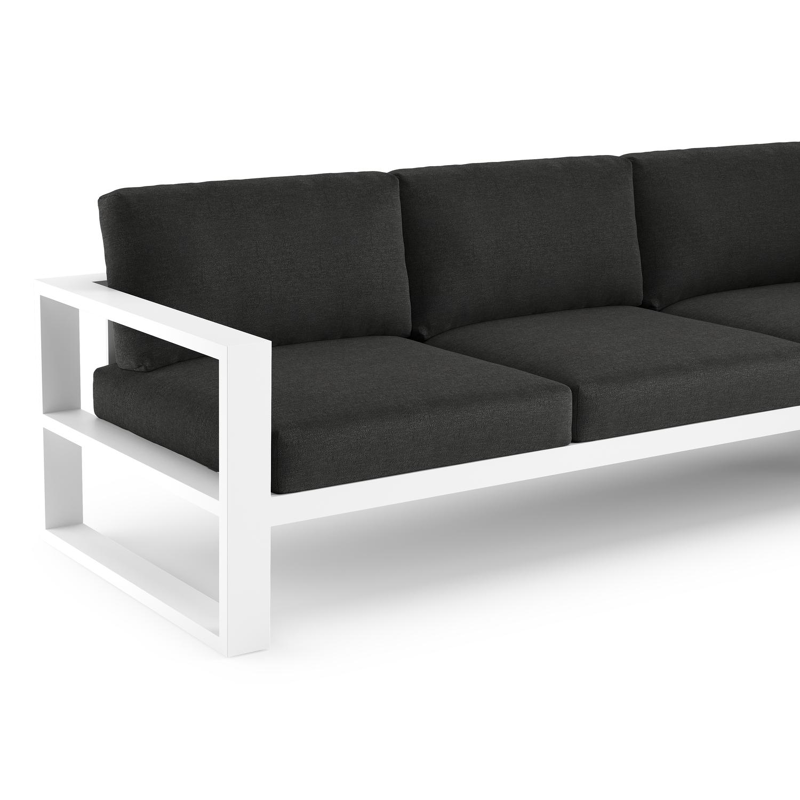 Verato loungehoek in wit aluminium met chartres sooty all weather sunbrella® luxe kussen