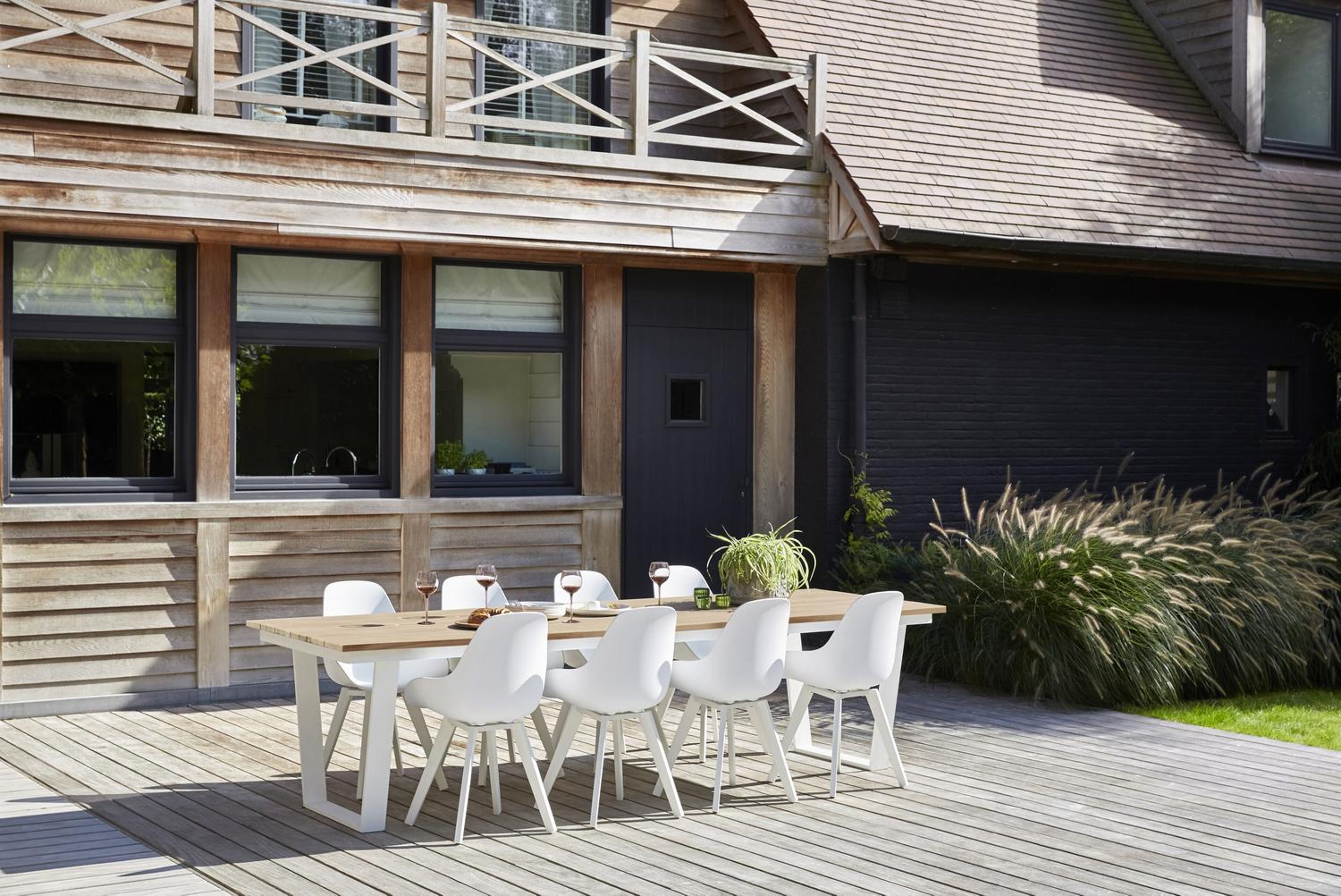 Mesa tuinstoel in wit aluminium en wit kunststof