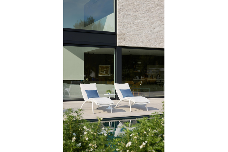 Litta bijzettafel in wit aluminium - Dia. 43 x H 50 cm