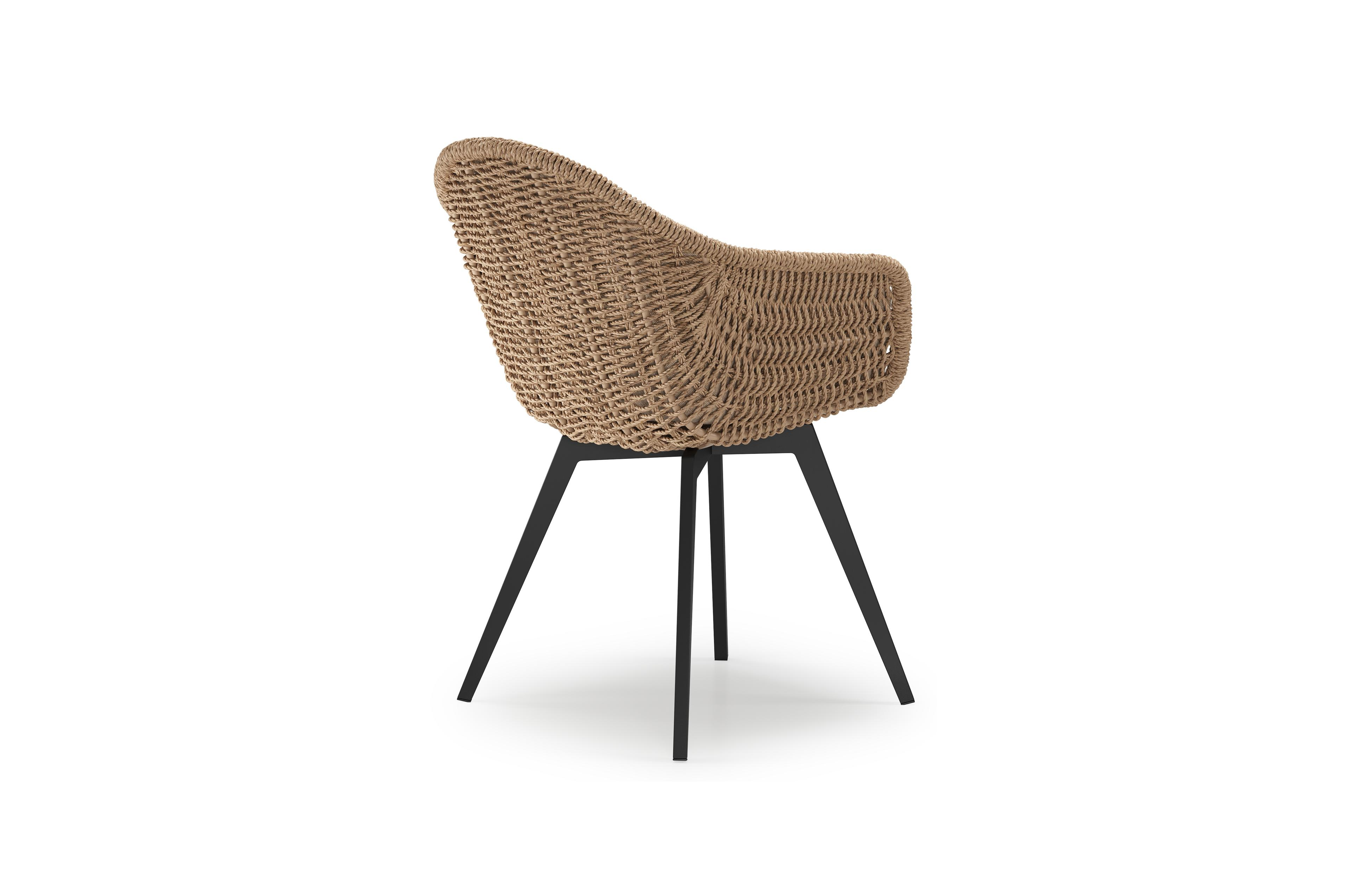 Pagino tuinstoel in zwart aluminium en zwart wicker met kussen in natte heather beige all weather sunbrella® luxe