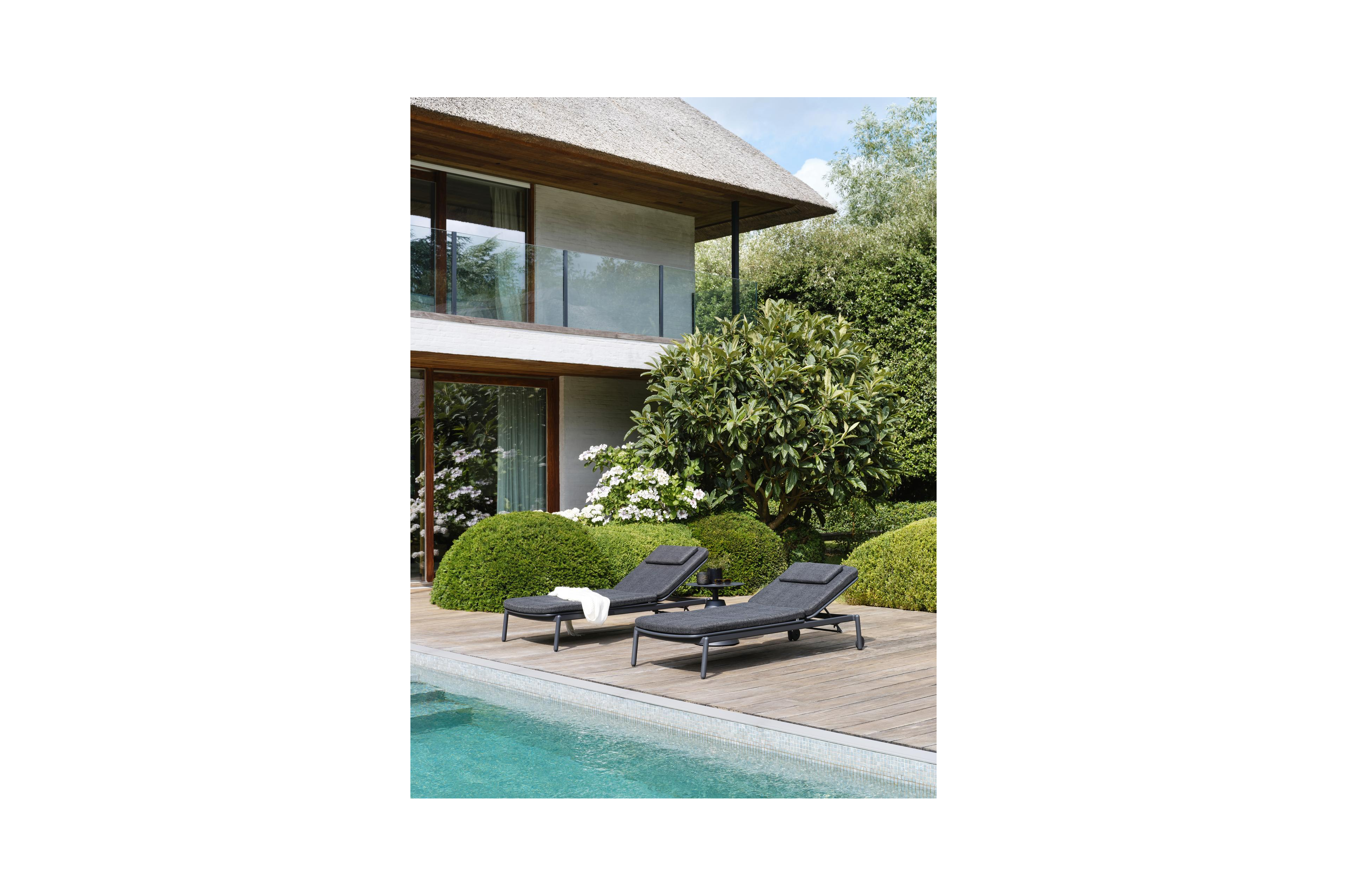 Lucca bijzettafel in zwart aluminium - Dia. 50 x H 50 cm