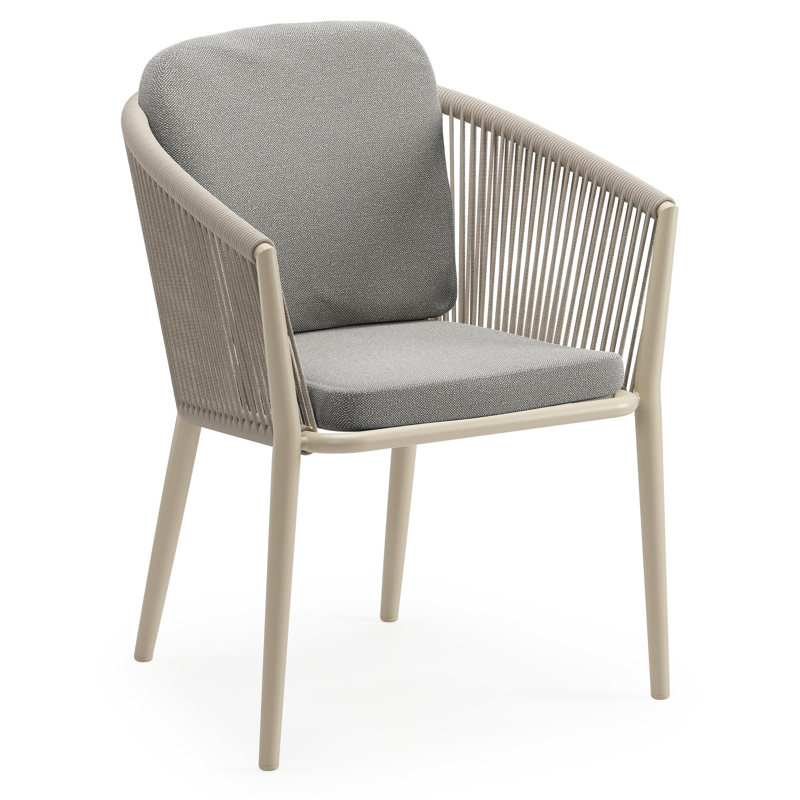 Orso tuinstoel in beige aluminium en beige verticaal geweven ronde rope met luxe zitkussen in All Weather Sunbrella® Luxe Savane Zinc