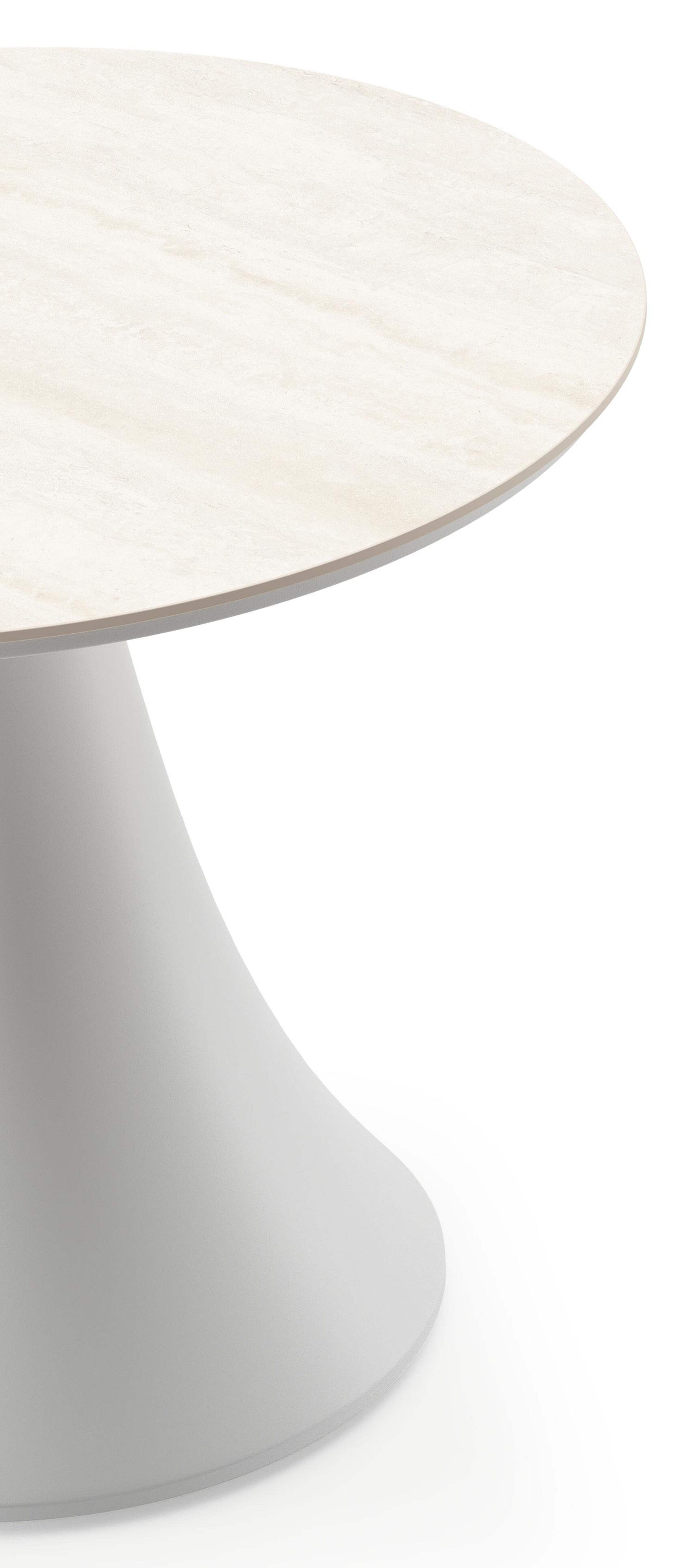 Fano low dining loungetafel rond in wit aluminium en volkeramiek Travertino Bianco - Dia. 65 x H 55 cm