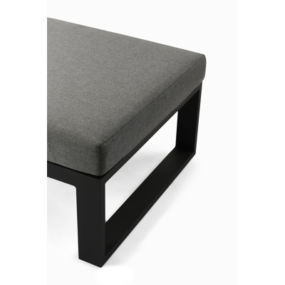 Table basse/pouf Livo en aluminium noir - Lg 84 x larg. 70 x H 32 cm