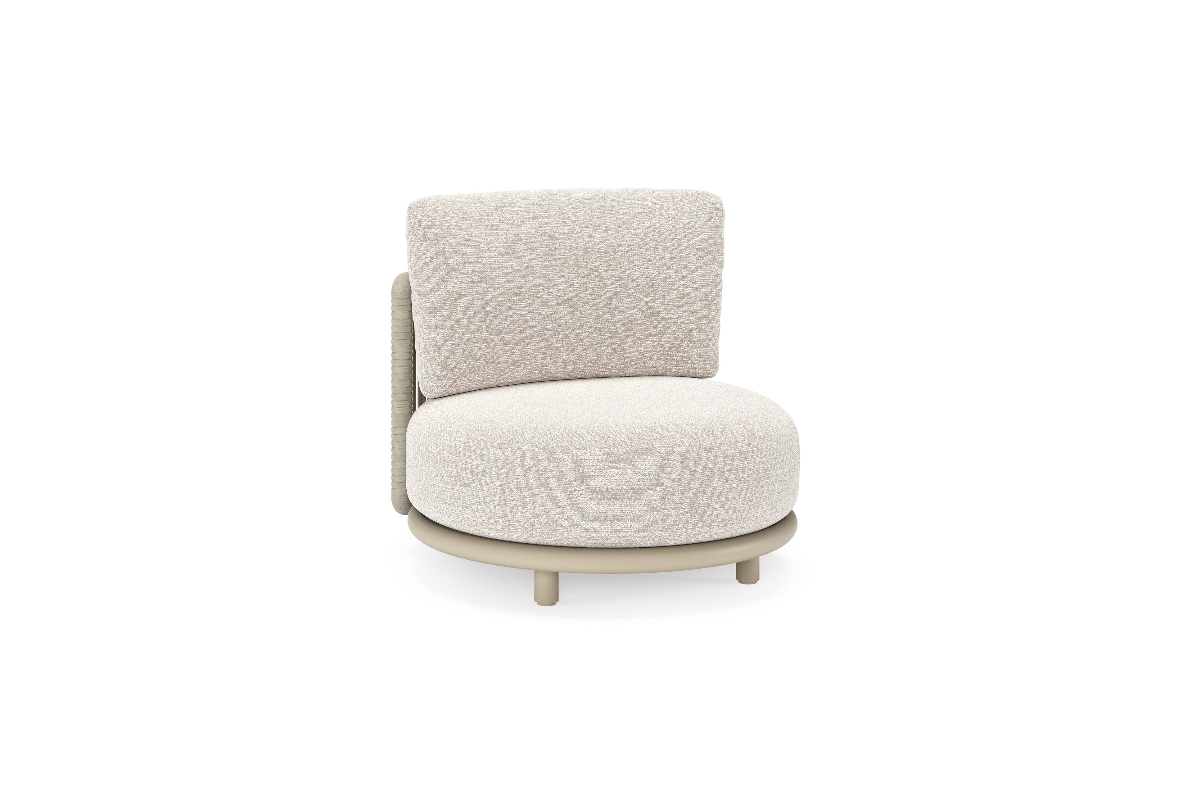 Fauteuil de jardin Lomano en aluminium beige et corde luxe plate tissÃ©e verticalement beige et coussins en all weather sunbrellaÂ® luxe Tundra Sand