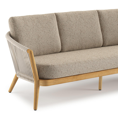 Orso loungebank in teak en beige verticaal geweven luxe vlakke rope met Bora Jungle all weather cosytica kussen