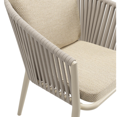 Chaise de jardin Orso en aluminium beige et corde plate tissée verticalement beige avec coussin luxe en All Weather Cosytica Althea Camel