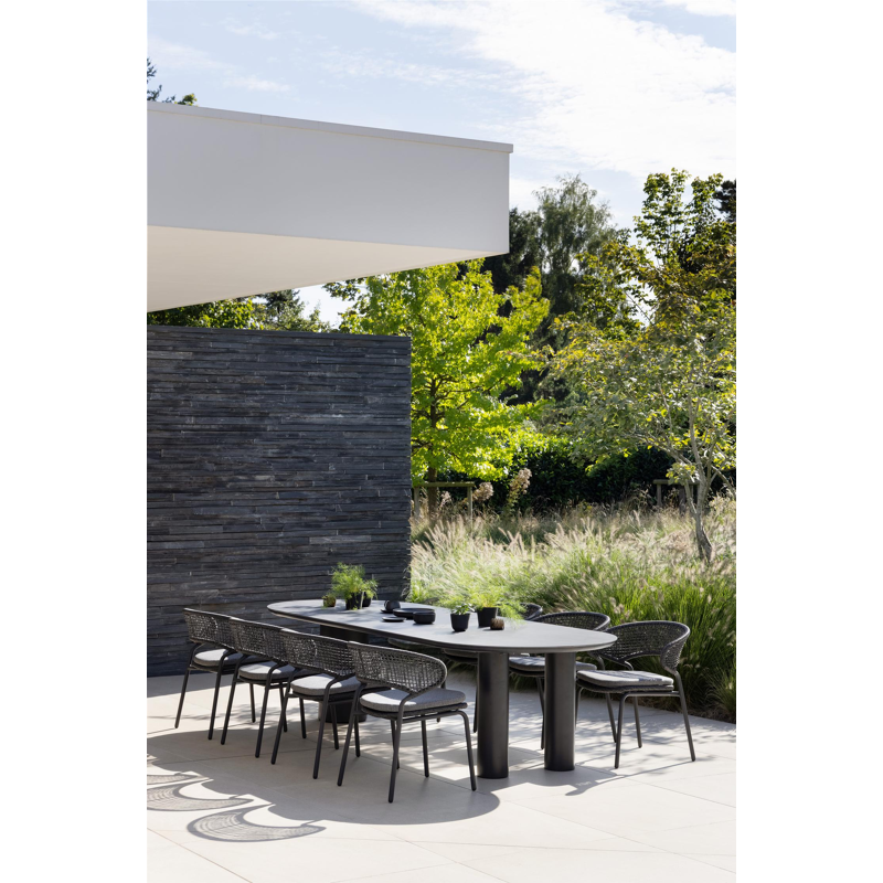 Donato XL stapelbare tuinstoel in zwart aluminium en zwart wicker