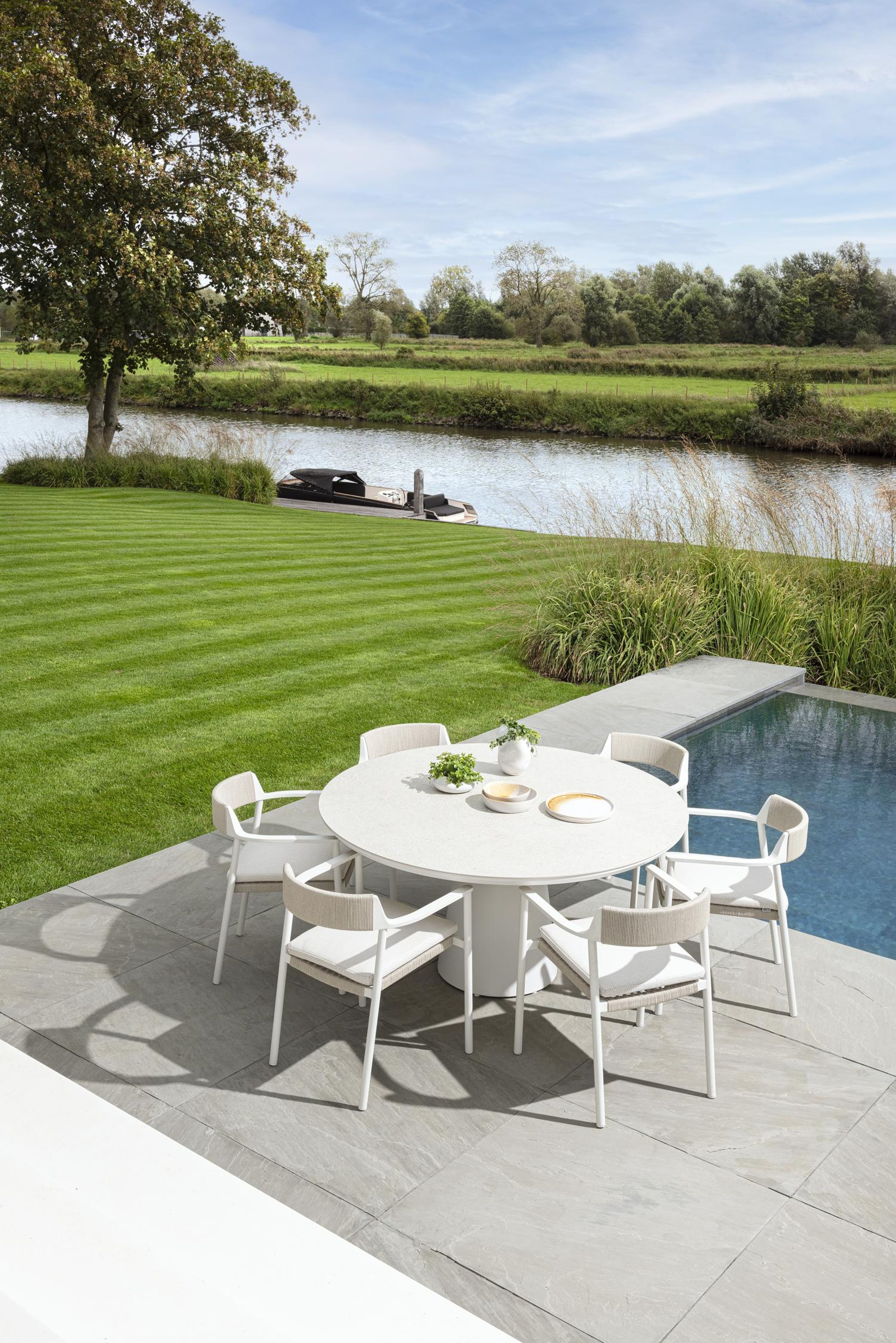 Donato tuintafel in wit aluminium en volkeramiek shilin - Dia. 148 x H 76 cm