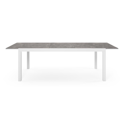 Oviedo tuinset met verlengbare tafel in wit aluminium en grijs keramische print tafelblad met 8 stapelbare Oviedo tuinstoelen