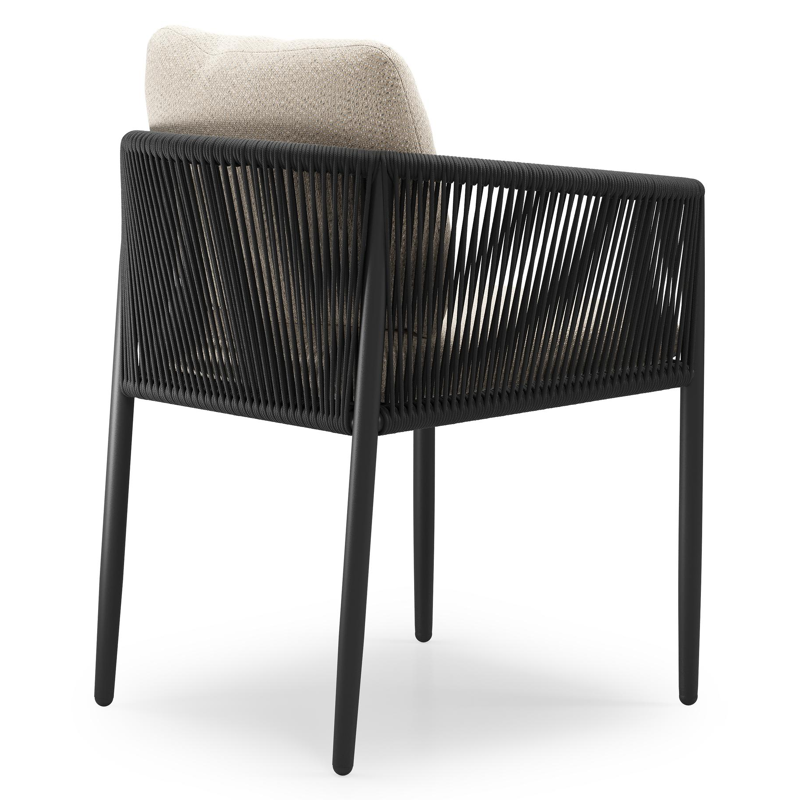 Organo tuinstoel in beige aluminium en beige verticaal geweven ronde rope met stoelkussen in All Weather Sunbrella® Luxe Lopi Sand