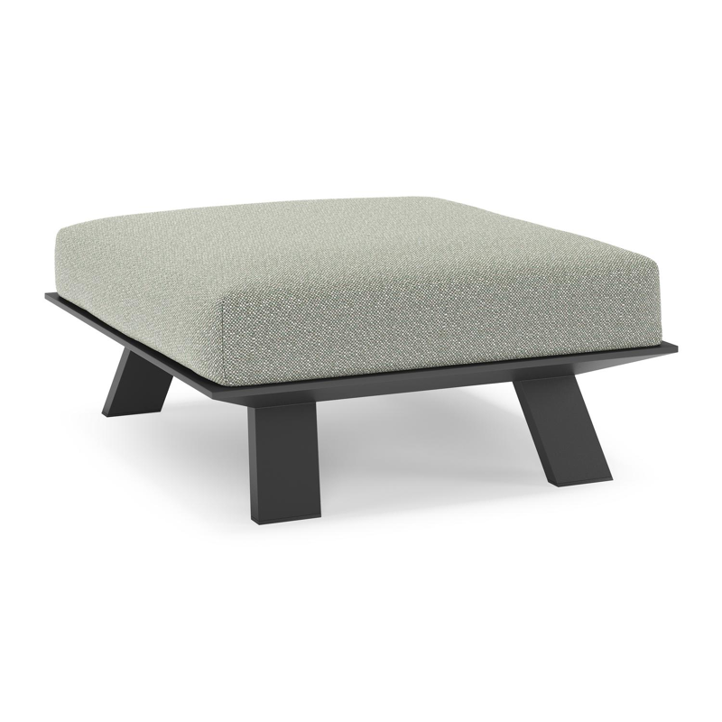 Cesano poef in zwart aluminium met savane leaf all weather Sunbrella® luxe kussen