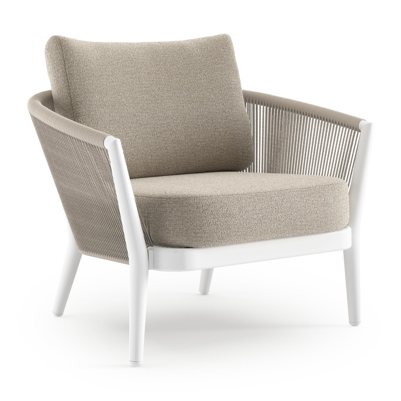 Fauteuil de jardin Orso en aluminium blanc en corde ronde tissée verticalement beige et coussins en all weather cosytica Catania Greige