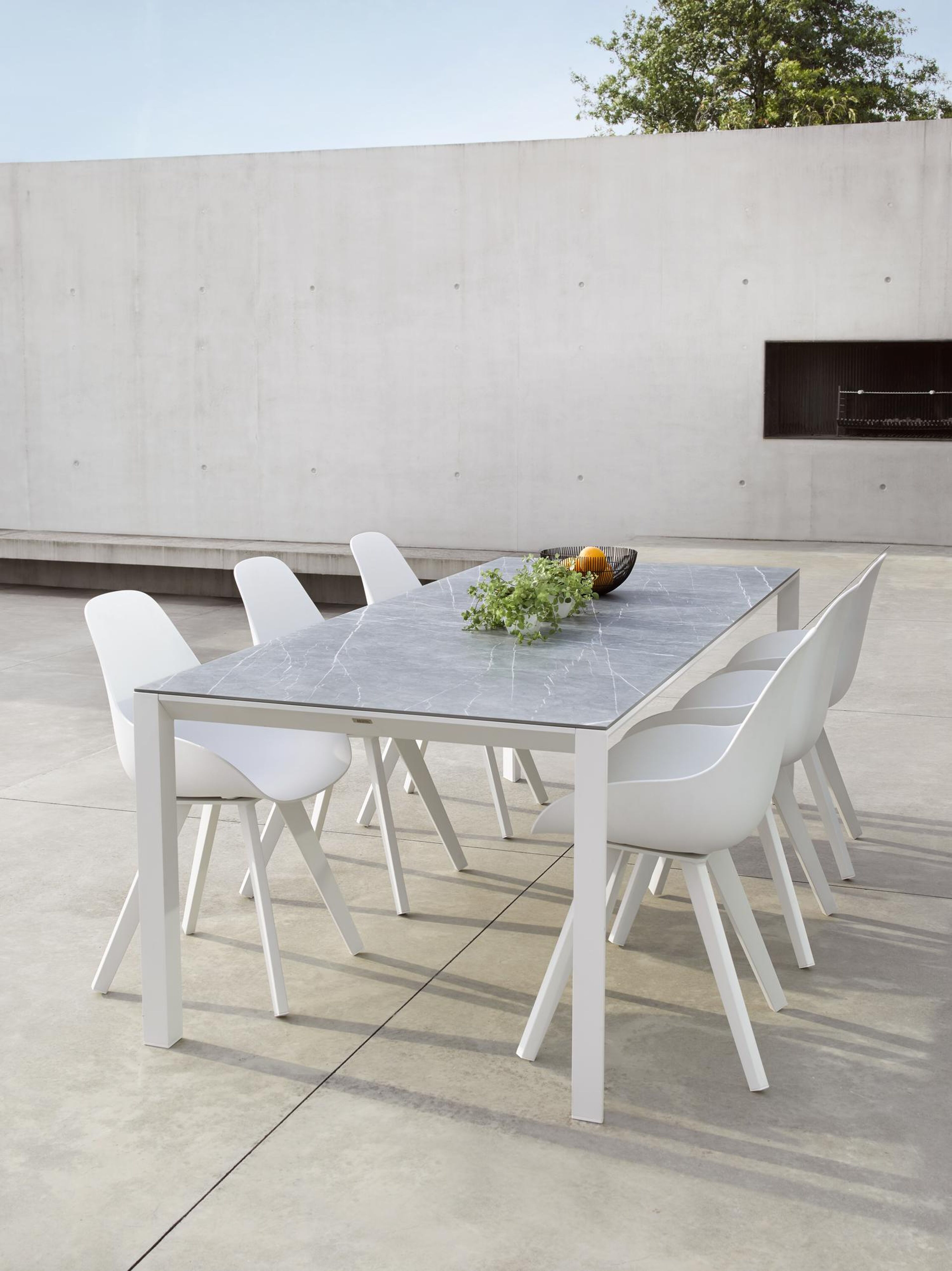 Mesa tuinstoel in wit aluminium en wit kunststof