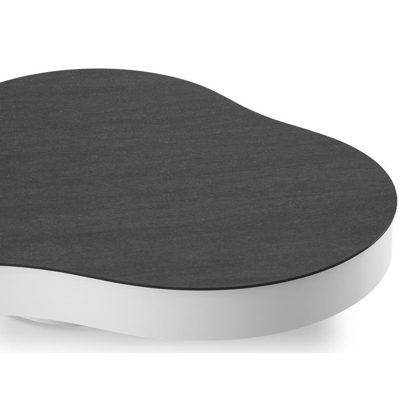 Table de basse Lomano cloud en aluminium blanc et céramique pleine Basalt Black - Lg. 131 x Lrg. 108 x Haut. 25 cm