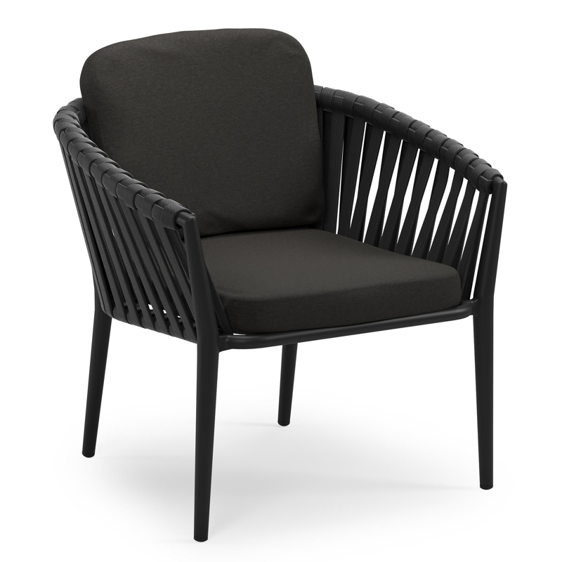 Orso low dining tuinstoel in zwart aluminium en zwart verticaal geweven luxe vlakke brede rope met stoelkussen in All Weather Sunbrella® Luxe Heritage Char