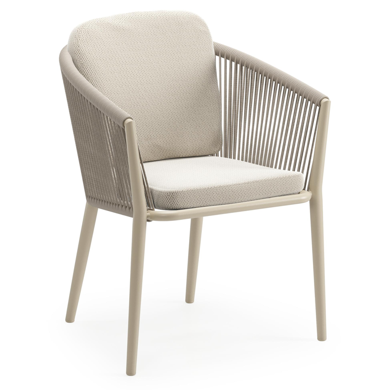 Orso tuinstoel in beige aluminium en beige verticaal geweven ronde rope met luxe zitkussen in All Weather Sunbrella® Luxe Lopi Marble