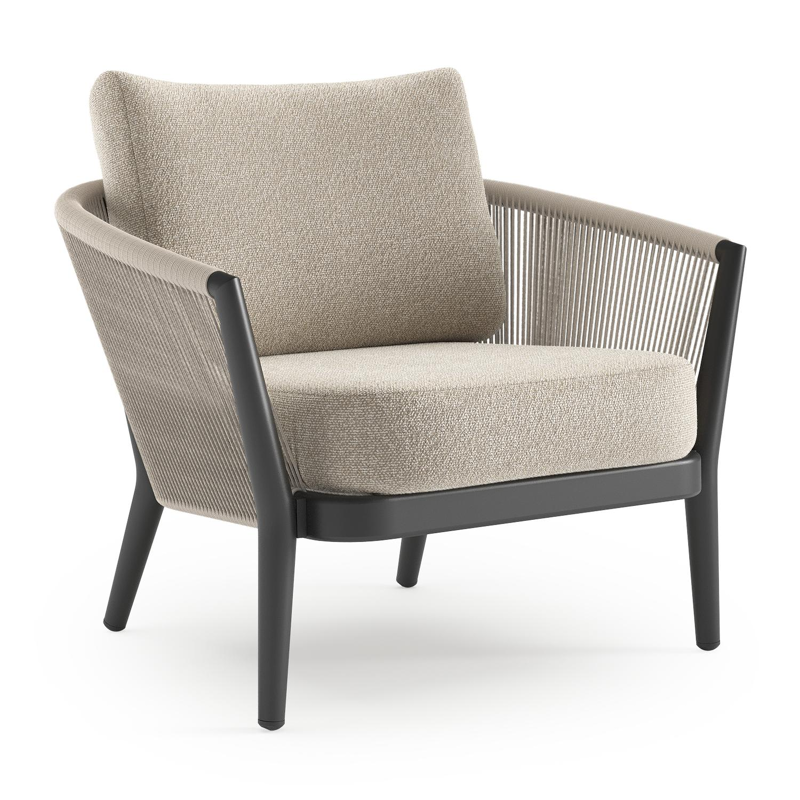 Orso loungestoel in zwart aluminium en beige verticaal geweven ronde rope met Marbella Ecru all weather cosytica kussen