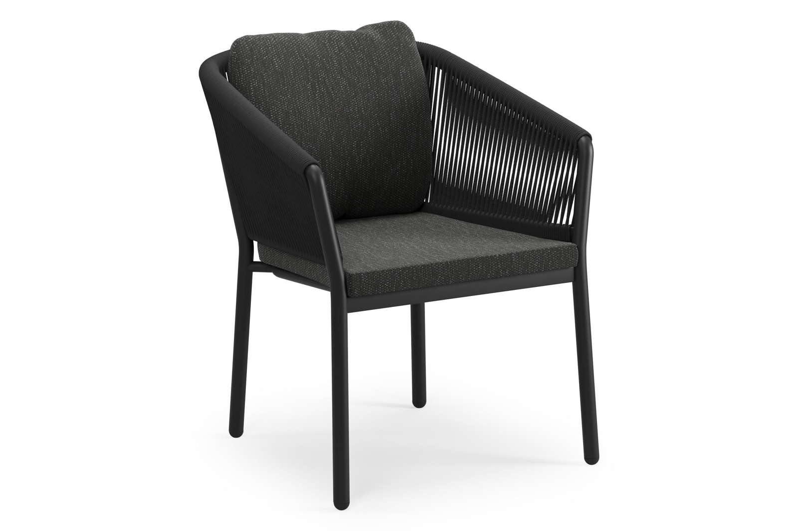 Gerona tuinstoel in zwart aluminium en zwart verticaal geweven ronde rope met kussen in Sky Black Weather+ Softtouch 