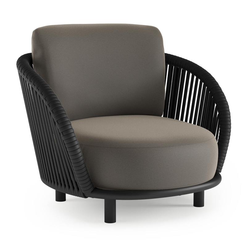 Lupino loungestoel in zwart aluminium en zwart verticaal geweven luxe vlakke brede rope met natte carbon beige all weather sunbrella® luxe kussen